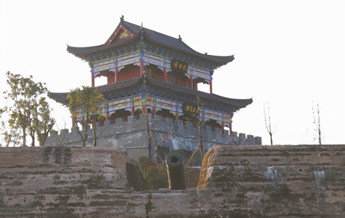 蓮藕甜，龍蝦鮮 半壁山管理區(qū)“四升”產(chǎn)業(yè)撐起農(nóng)村新局面