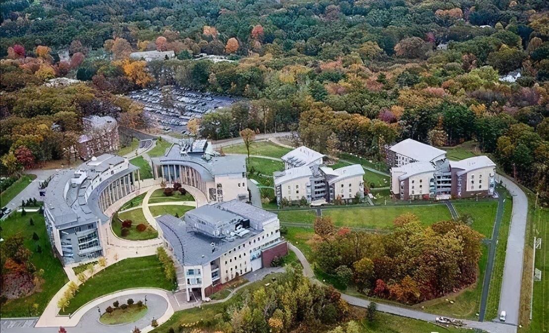 全美SAT分数要求最高的31所大学！想考名校的你要注意了