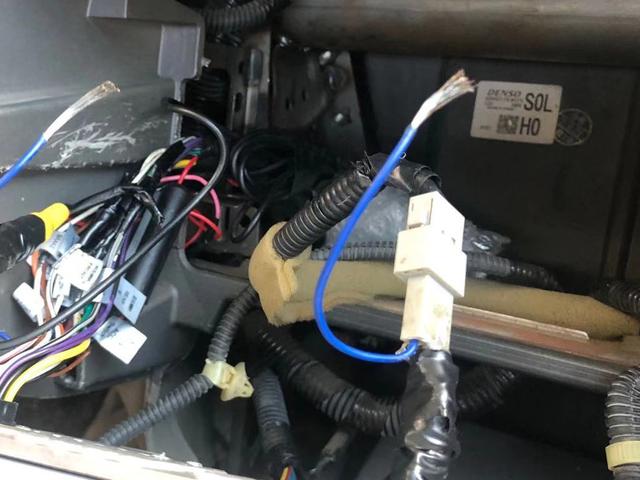 汽車收音機信號不好？一招解決