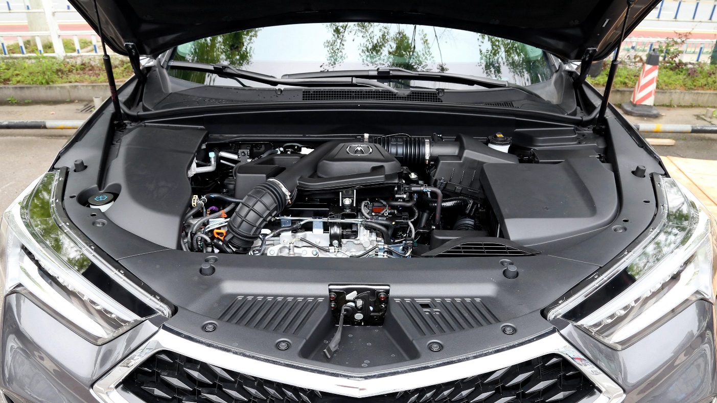 同样20多万预算，买奥迪Q3还是广汽讴歌CDX新车谁更好呢？