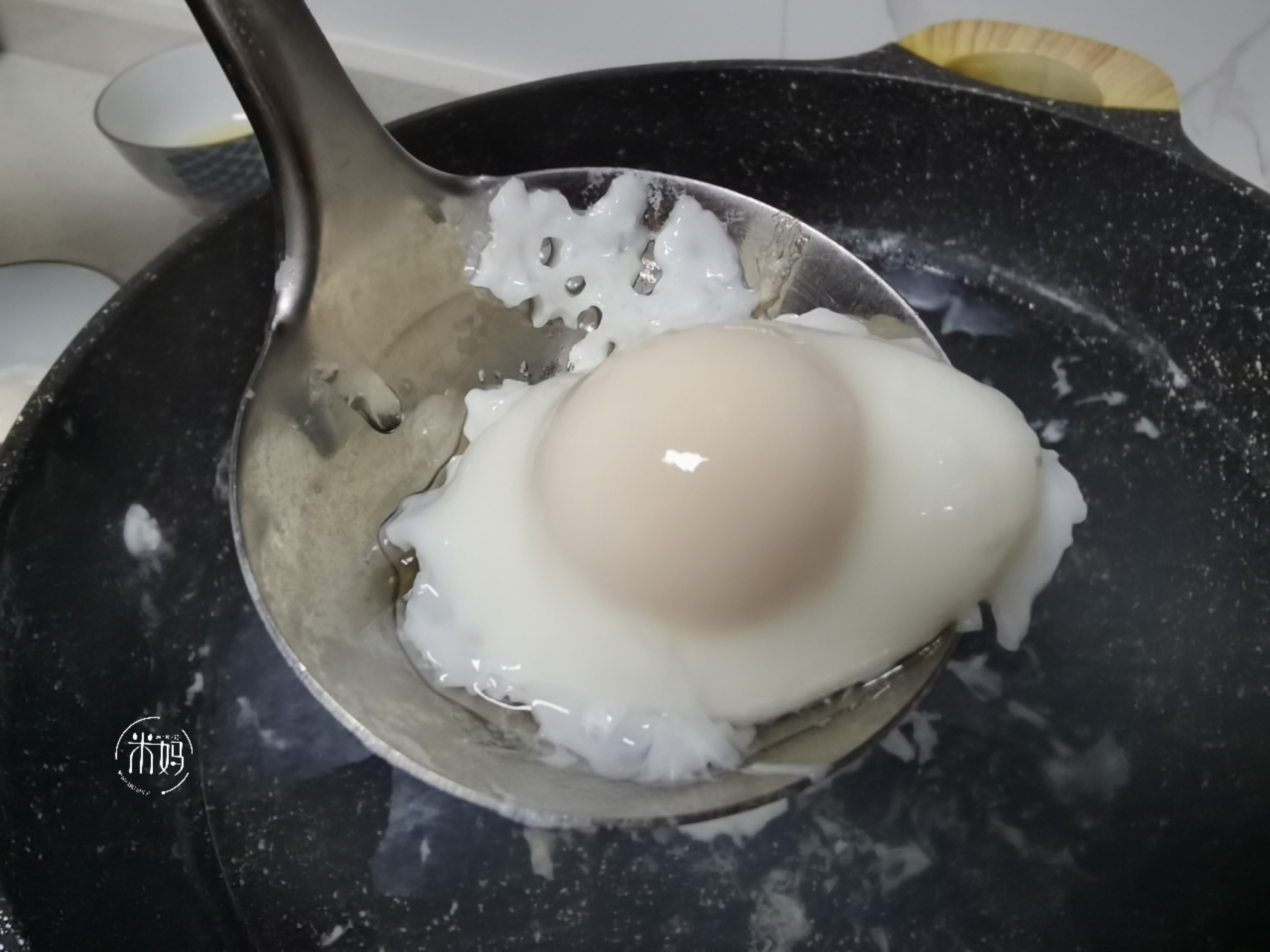 图片[14]-水煮荷包蛋的2种技巧做法步骤图 又圆又嫩一看就会-起舞食谱网