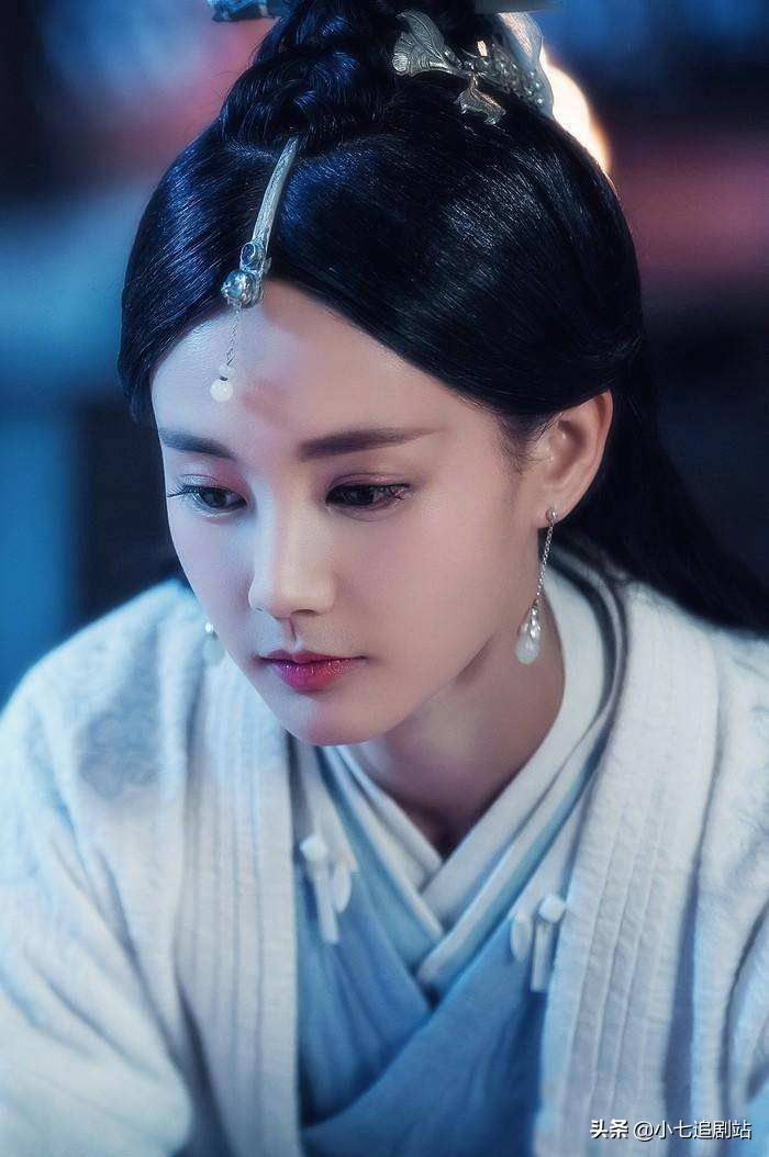 《亲爱的，挚爱的》开机，胡一天、李一桐能否超越李现、杨紫？