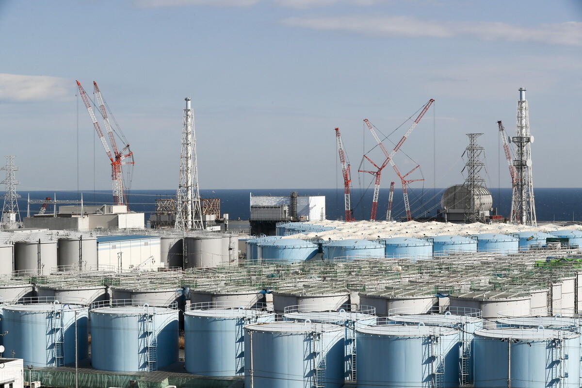 日本为何执意要将核污水排进大海？对我国有何影响？海鲜还能吃吗