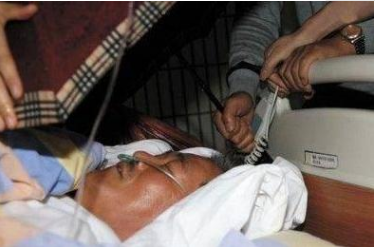 上午10：46，赵本山因抢救无效又“被”死亡？网