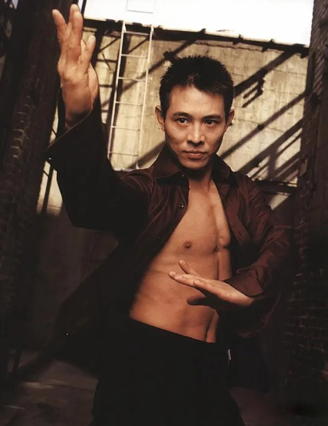 香港娱乐圈冷知识，演员被迫拍摄无片酬，黑帮