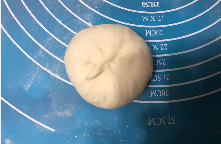 自己在家做豆沙饅頭，簡單好吃，分分鐘就能搞定