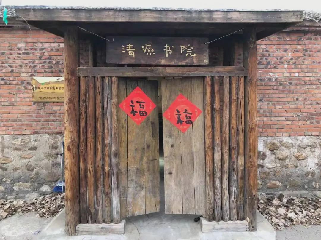 老杨和老林：从两头“文学小青年”到两个“造院大叔”
