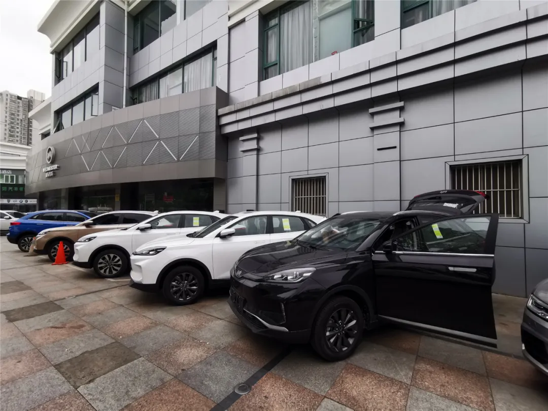 创业8年之后，身为汽车自媒体老板的赵奕买了台什么车？