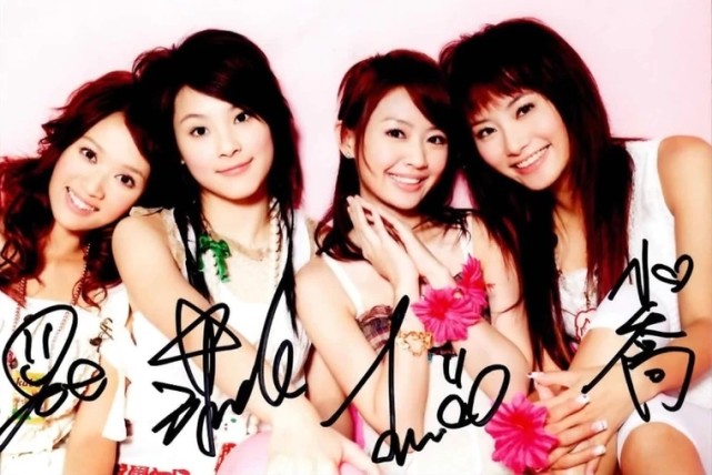 41歲女星求子，兩年不染髮不噴香水在肚皮上打20針才如願懷孕