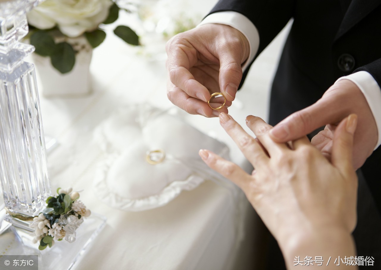 婚礼英文短句唯美句子 适合婚礼海报的英文短句图片