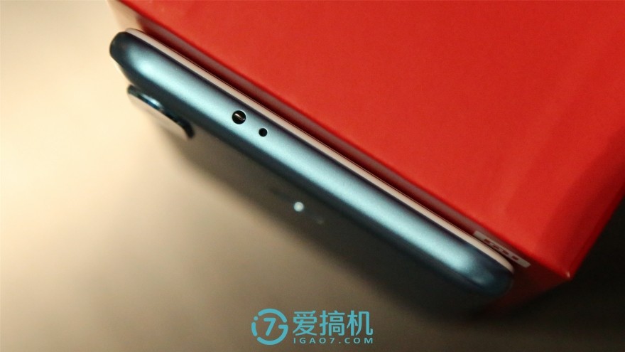 钦定国产最强千元神机！红米Note 5首发上手体验：完全OK！