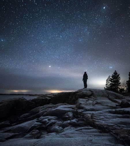 揭露恒星的整个生命历程，壮观和悲壮中展现宇宙的奥秘！