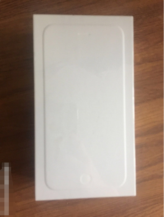 怪不得挂掉一个月还没有售出！全新升级iPhone6Plus开价2500元！