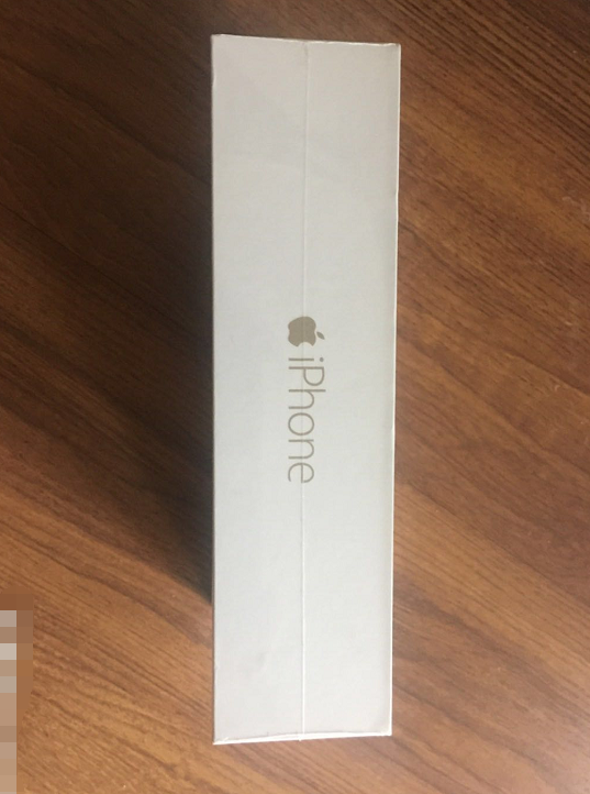 怪不得挂掉一个月还没有售出！全新升级iPhone6Plus开价2500元！