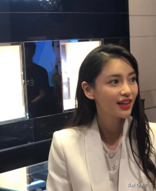 女明星们的“百万修图师”，杨幂、孟美岐这钱