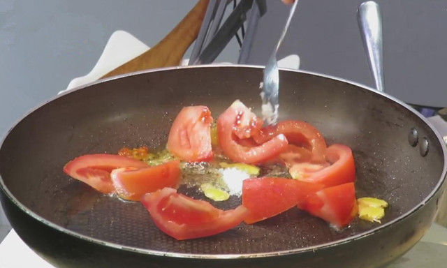 图片[8]-白菜香菇烧面筋怎么做好吃-起舞食谱网