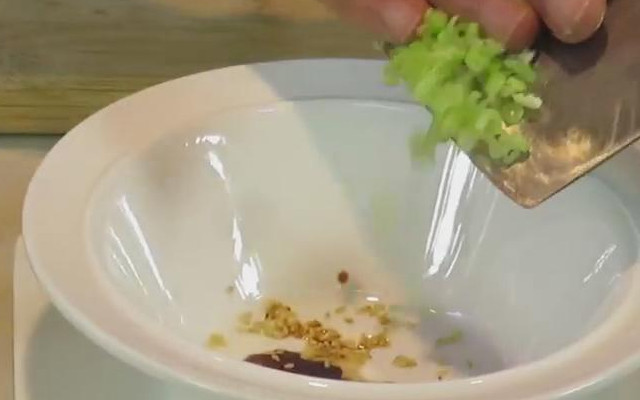 图片[6]-日式紫菜汤做法步骤图  比饭店更有味道 清淡又爽口-起舞食谱网