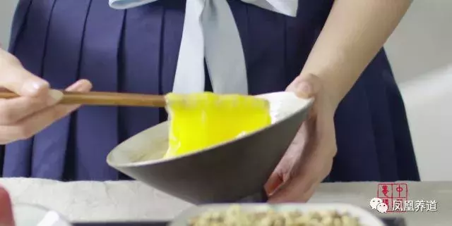 春季养生宝典!10种在家就能做的食疗菜谱 食疗养生 第16张 春季养生宝典!10种在家就能做的食疗菜谱 食疗养生 第16张