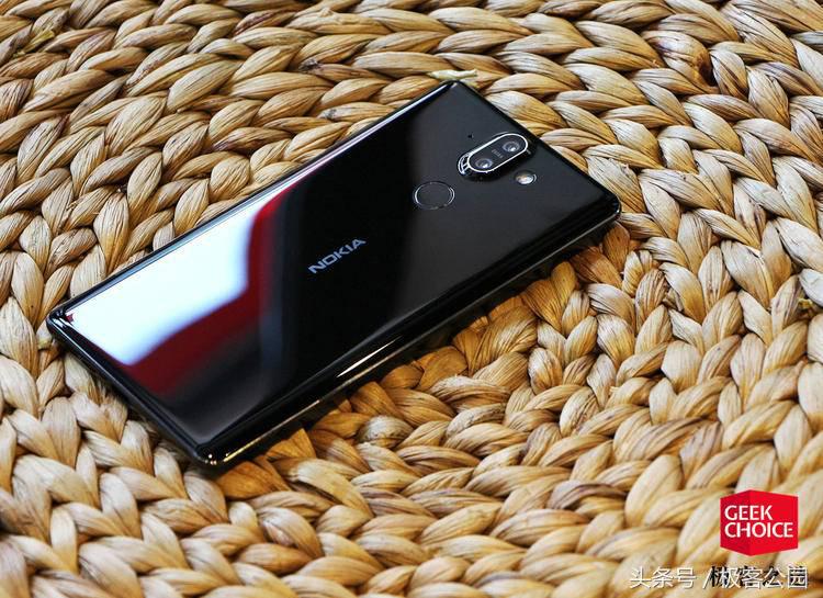 Nokia 8 Sirocco 体验：新 Nokia 的第一部「真旗舰」