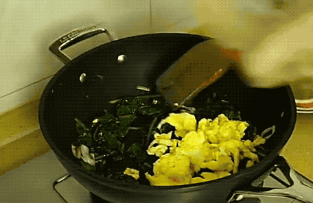 图片[6]-菠菜炒鸡蛋做法步骤图  女人多吃能抗衰老-起舞食谱网