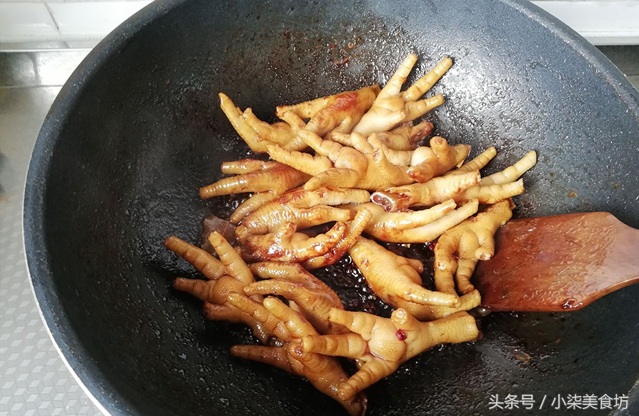 图片[8]-这菜下酒又能当零食 夏天一吃就上瘾 大人小孩吃不腻 汤都不剩-起舞食谱网