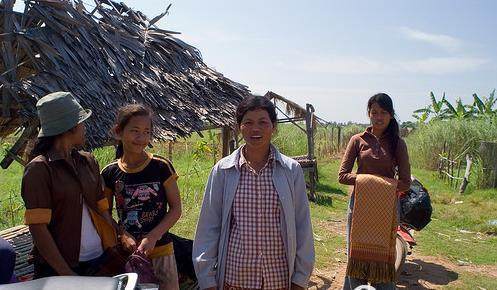 柬埔寨的“女人岛”，岛上无一个成年男人，女人们自给自足