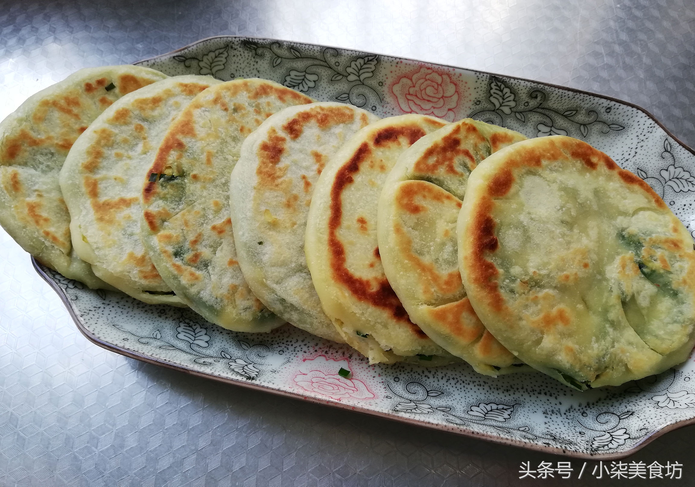 图片[20]-一把韭菜、2个鸡蛋 一碗面 做的早餐饼 饼皮柔软 全家抢着吃-起舞食谱网