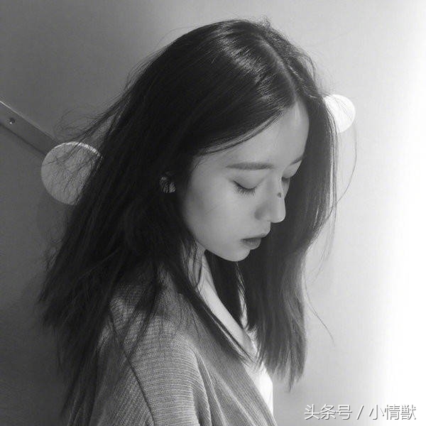 有女人味又霸气十足的句子 又拽又霸气的句子图片