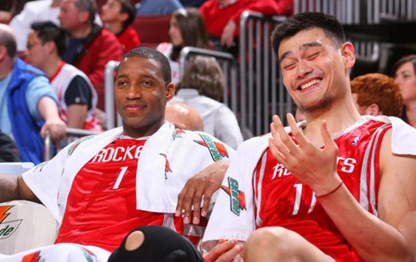 nba乌龙球有哪些(NBA五大乌龙球事件，阿西克乌龙球绝杀，詹姆斯也上榜)