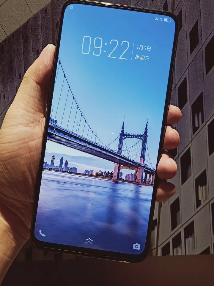 迅速全方位掌握vivo AMOLED全面屏手机新手机——NEX