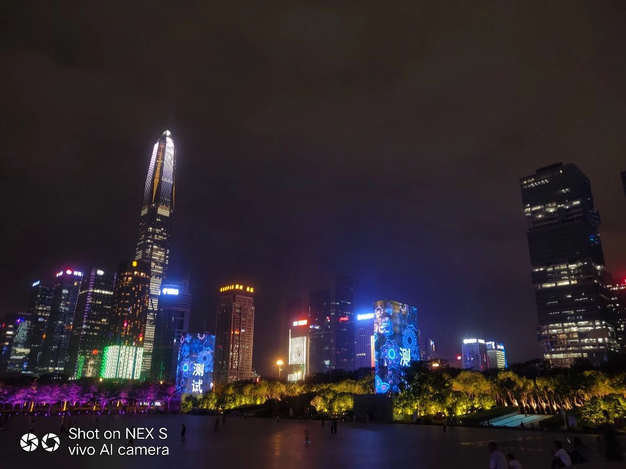 vivo NEX 評(píng)測(cè)：這一屆旗艦機(jī)到底有何黑科技？