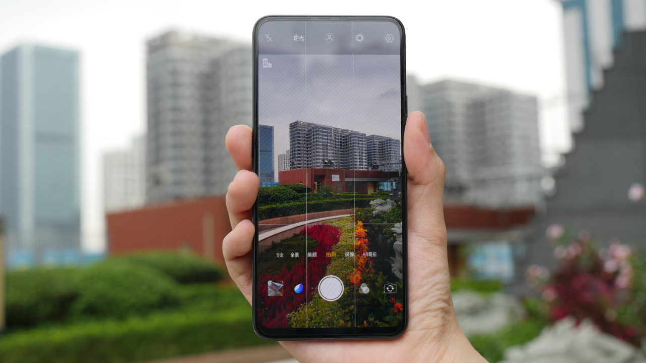 vivo NEX 評(píng)測(cè)：這一屆旗艦機(jī)到底有何黑科技？