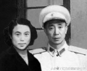 江腾蛟将军夫人李燕平与孩子的合影照,您