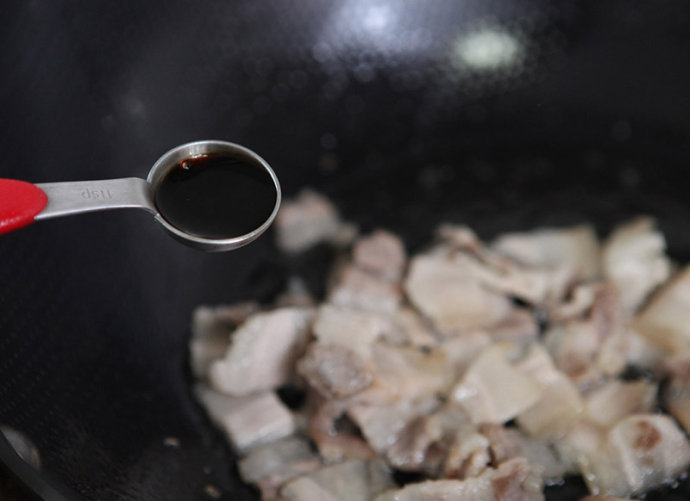 图片[5]-小炒肉的做法步骤图 这个炒的小炒肉比山珍海味都好吃-起舞食谱网