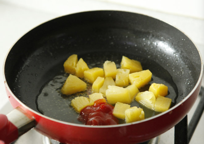 图片[6]-菠萝古老肉正宗的做法肉块一定要这样炸做出来的才会酥脆-起舞食谱网