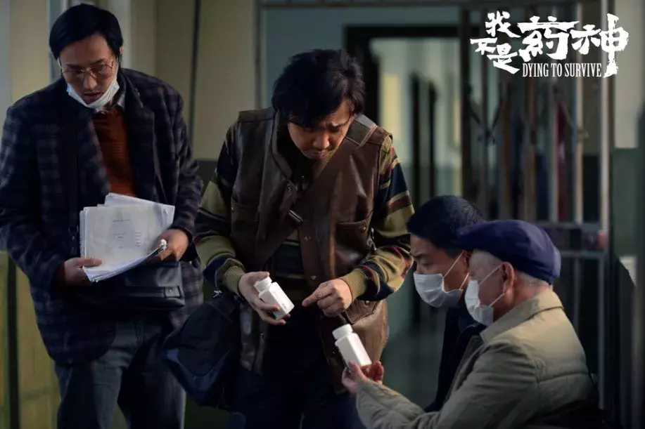 这部最近大热的“零差评”电影,背后的故事更有司法的温度!