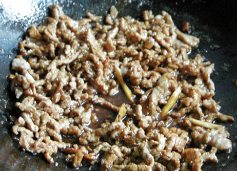 图片[3]-肉丝炒豆芽的做法 夏天吃能清热解暑-起舞食谱网