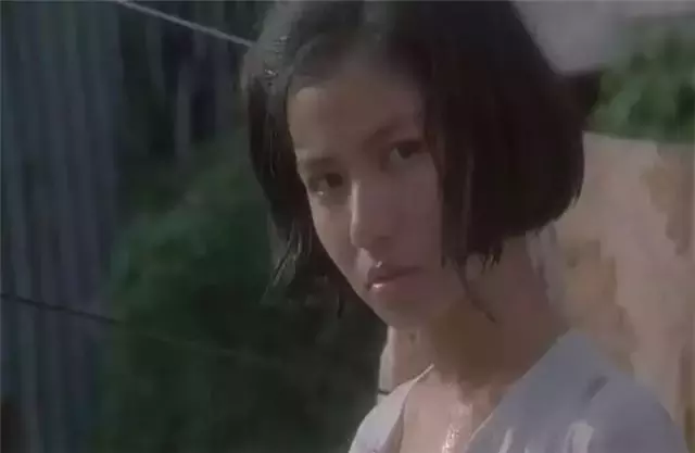 盘点钟楚红八部评分最高电影,周润发占三部,最后一部结局悲惨