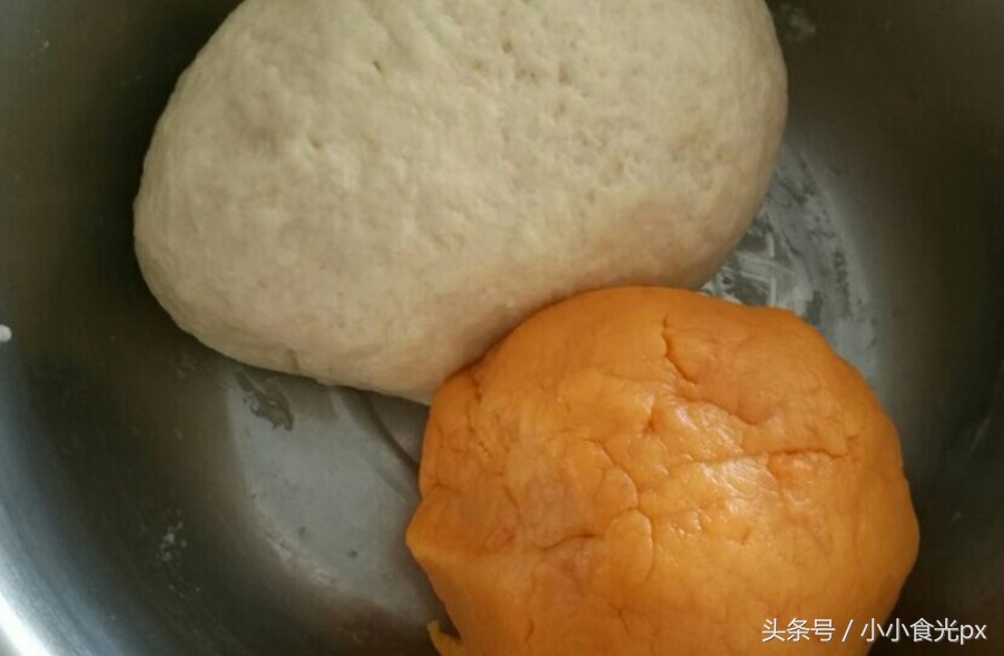 在家就能做火爆台湾的咸蛋黄饼干，鲜香酥脆，绝对惊艳你的味蕾