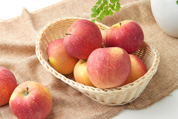 生活中10大最推荐吃的酸性水果，苹果橘子均上榜，你经常吃吗？