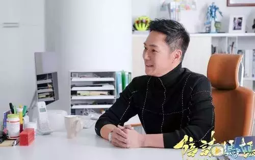 《陪读妈妈》剧情预测:杰瑞对李娜关怀备至,他们要在一起了?
