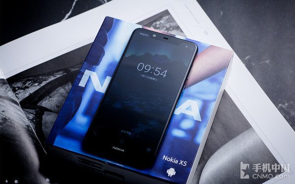 千元手机大作NokiaX5究竟如何，新闻媒体测评看这一篇就可以了