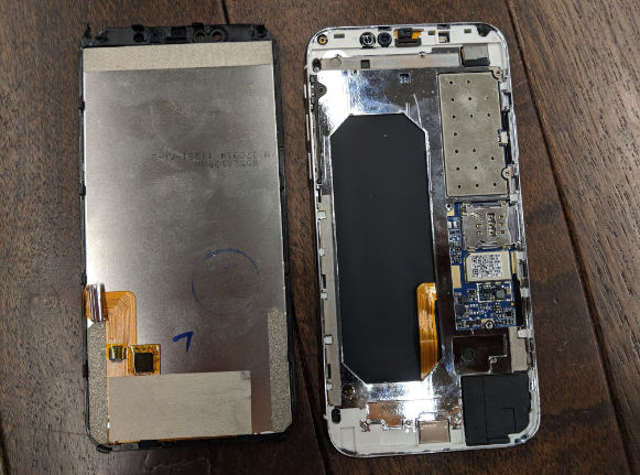 700元买的仿冒iPhoneX入门，外型系统软件极致拷贝，拆卸一看才露了馅