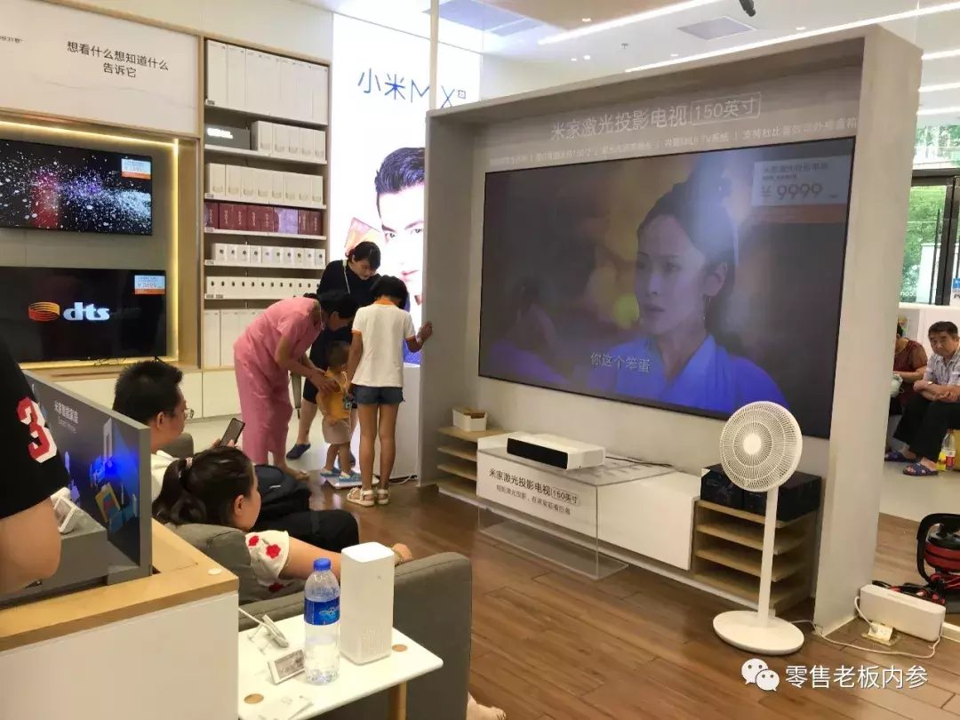 探店丨小米之家北京最大旗舰店亮相，雷军的新零售暗藏哪些玄机？