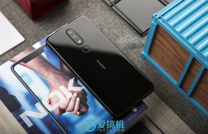 Nokia1000元性价比高神机！Nokia X5先发入门感受