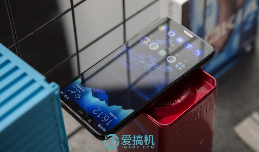 钦定千元最强神机！Nokia X5图赏：还是那个能砸核桃的诺基亚吗？