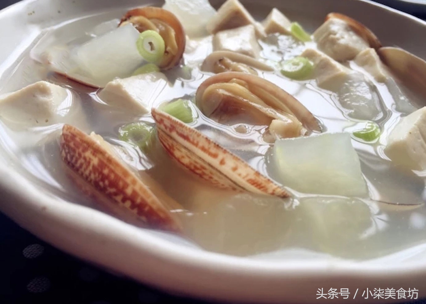 图片[1]-冬瓜海鲜汤最美味的做法 立秋后来一碗清清爽爽 补水又美容-起舞食谱网