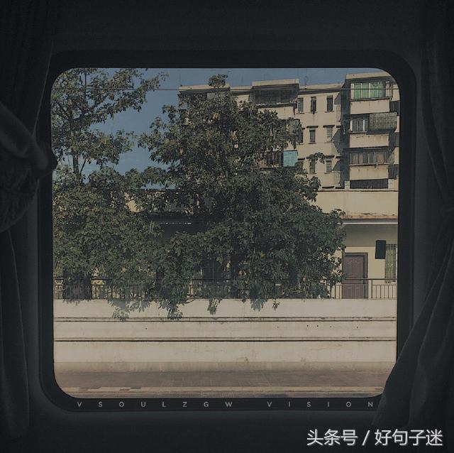 心情失落伤感的经典句子，字字诛心，令人痛到心碎！