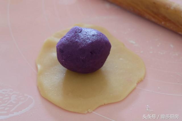 月饼别再买了，自己做的营养又健康，甜而不腻，做法很简单！