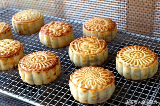 月饼别再买了，自己做的营养又健康，甜而不腻，做法很简单！